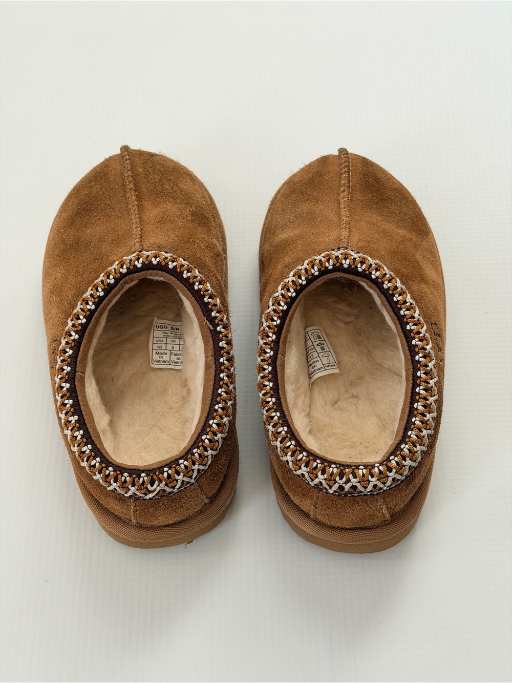 UGG Tasman II Slip-On Slippers Child Size 10